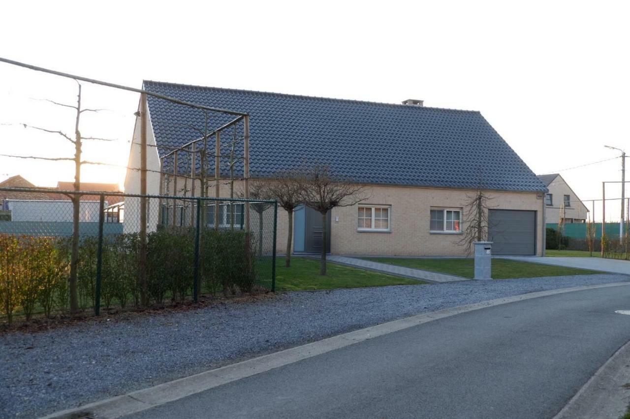 T Heirbaanhuys Villa Borgloon Eksteriør bilde